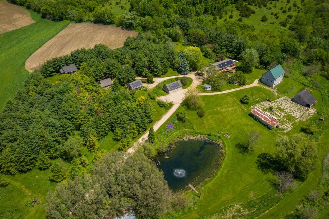 Hawk Valley Retreat & Cottages Galena Ngoại thất bức ảnh